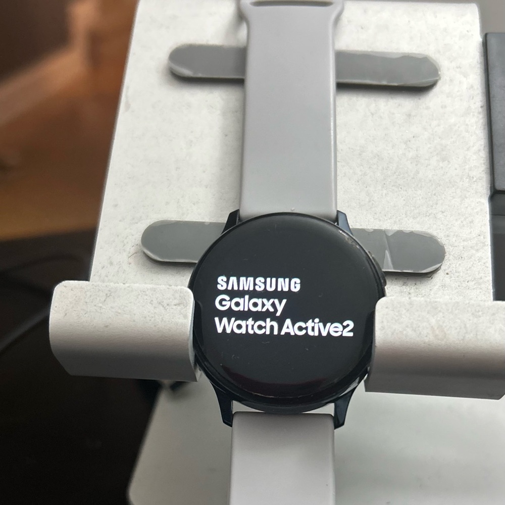 Samsung Galaxy Watch Active2 - Black and Gray